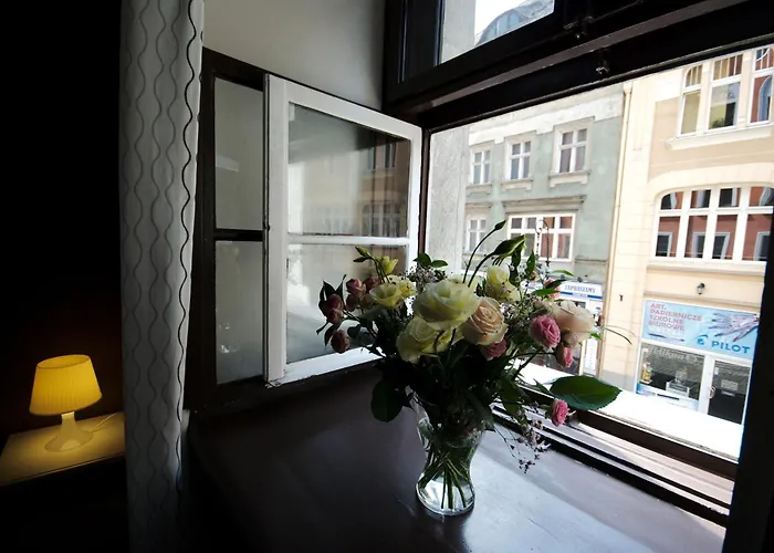 Kolysanka Private In Old Town Poznan